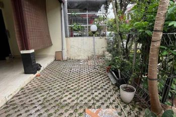 Disewakan Rumah Luas Di Area Kemang Pratama Dekat Sekolah Al Azhar