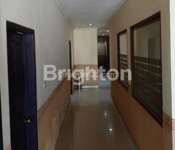 SAMARINDA, HOTEL TENGAH KOTA (Y345)