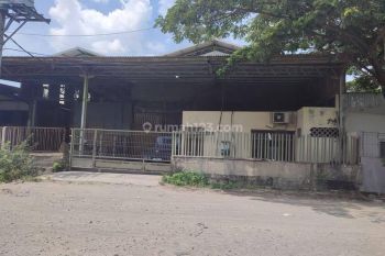 Gudang Lik Raya Tengah