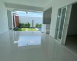 thumbnail-brand-new-2-besrooms-villa-with-open-living-concep-in-canggu-bali-4