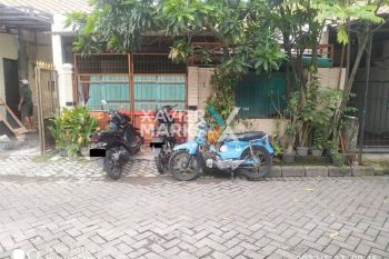 Rumah Babatan Pratama 1,5 Lantai Siap Huni Mummer