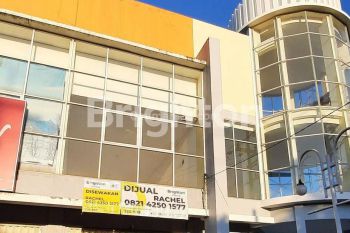 RUKO 2 LANTAI SIAP PAKAI LAHAN PARKIR LUAS