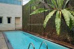 thumbnail-rumah-dengan-kolam-renang-di-pesanggrahan-bintaro-6