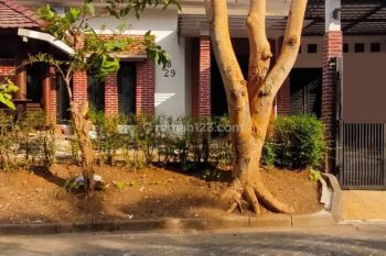 Rumah estetik di Tembalang