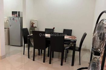 RUMAH  FULL FURNISH EMINENT BSD SIAP HUNI