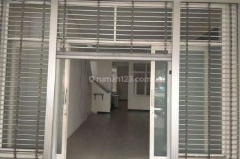 Jarang ada! disewakan Ruko 3 lantai di Kota Baru Parahyangan - Tatar Banyak