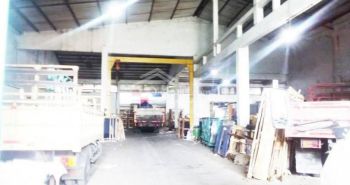 Gudang di Hanoman , Semarang Ag 5655