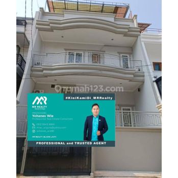 Dijual Cepattt rumah Minimalis di Muara Karang