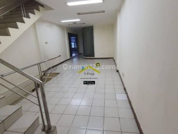 Dijual Ruko di Kebayoran Lama, Lt.68m2, Lb.+ 238m2, 3.5 Lantai, Jakarta Selatan