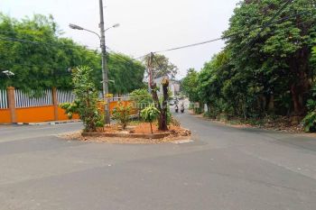 Tanah Dipinggir Jalan Posisi Hook Seluas 1580 Dekat Sekolah Dian Didaktika Depok