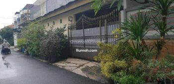 Rumah tua lokasi strategis di grogol(GRG72)
