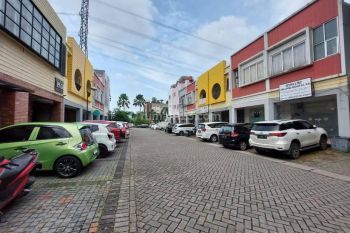 Ruko Hoek 2lt Bagus Dekat Pahoa Gading Serpong Bsd