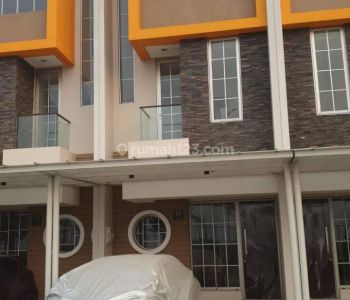 Termurah Rumah Baru 3 Lantai Cluster Arcadia - PIK 2 - Tangerang