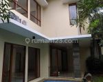 thumbnail-4-bedroom-stand-alone-house-in-kemang-compound-3