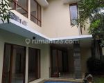 thumbnail-4-bedroom-stand-alone-house-in-kemang-compound-2