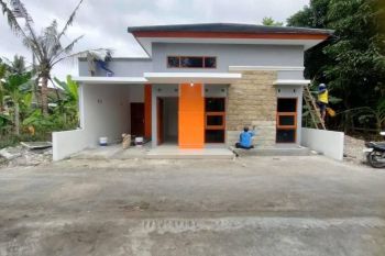 RUMAH MURAH SIAP HUNI 300JTAN DEKAT KOMPLEK PEMDA KOTA BANTUL