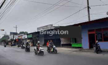 tanah & bangunan ketintang Dekat kampus unesa, dekat gedung telkom