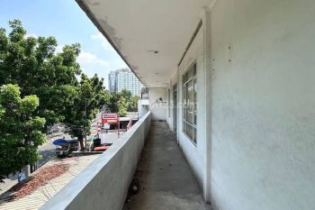 Kebayoran Baru Bangunan Komersial Zone R2 Untuk Usaha Dan Kost