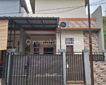 Sewa Rumah Semi Furnished di Bulevar Hijau, Bekasi K1170