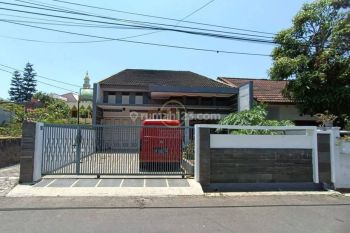Dijual Cepat Rumah Bagus Terawat Batununggal Harga Menarik