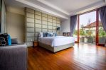 thumbnail-freehold-modern-style-5-bedroom-villa-in-ungasan-13