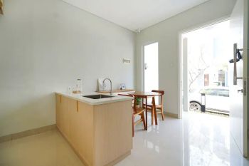 Rumah 2 Lantai Siap Huni di Perum Synthesis Homes Harga All In J-17093