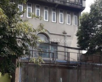 Jual Ruko Pusat Kota Nol Jalan genteng Kali 3 Lantai