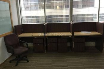 Disewakan office Menara Sudirman di jakarta selatan. Gratis biaya pemakaian air.