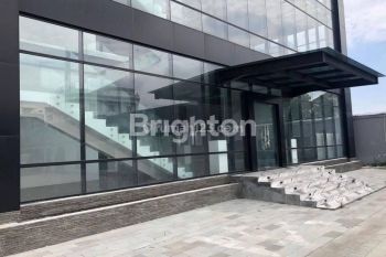GEDUNG KEBAYORAN LAMA JAKARTA SELATAN - 4 1/2 LANTAI & SIAP PAKAI