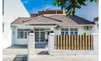 Rumah Disewakan Full Furnish Cck Untuk Keluarga Dekat Dengan Pakuwon Mall