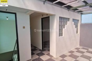 Dijual Ruko 2 Lantai Strategis Dalam Cluster Di Mekar Wangi Bandung