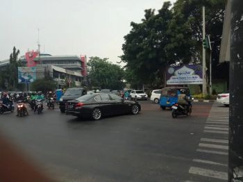 Jual tanah di arteri permata hijau hook jalan raya ramai dan strategis