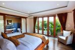 thumbnail-villa-6-are-view-sawah-lantai-2-full-furnished-di-berawa-canggu-8