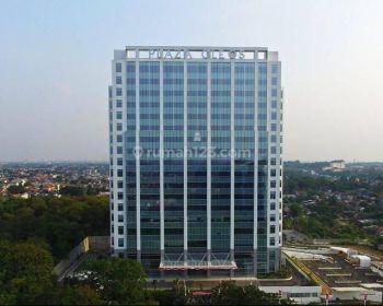 Disewakan Ruang Usaha, Luas 152m2  di  Lobby Plaza Oleos, TB Simatupang