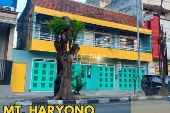 Dijual Rumah Bangunan Lama di Jl MT Haryono, Semarang