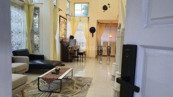 Disewakan rumah Full furnished siap huni di Mediterania sentul city