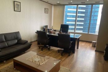 Ruangan Kantor "The East" Kuningan – Jakarta Selatan