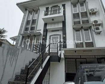 Rumah Bagus di Jl Bangka Viii, Jakarta Selatan