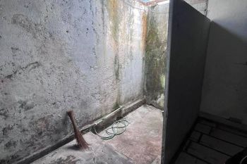 dikontrakan tanah + bangunan