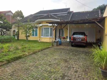 Rumah Bonus Ruko Halaman Luas Dibanyumanik Dekat Undip Tembalang