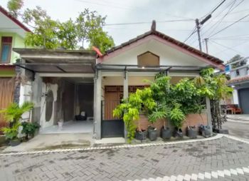 Rumah hook murah di Purwomartani Sleman