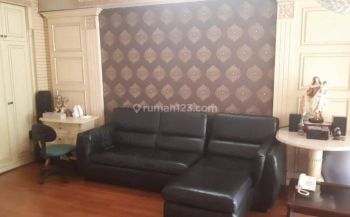 Apartemen Taman Anggrek 2BR  Bagus Middle Zone