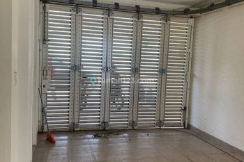 Disewakan Rumah 4 kamar 2 Lantai SHM Bagus banget!!