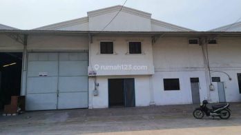 Gudang Salembaran Bagus Dan Siap Pakai Akses Kontainer 40 Feet