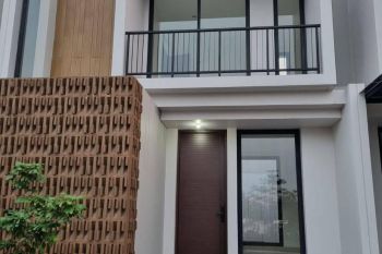 Rumah 2 lantai disewakan/dikontrakkan Murah Strategis Nyaman