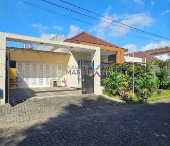 Rumah Modern Minimalis Siap Huni di Araya, Blimbing Malang Kota