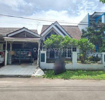 Dijual Rumah Siap Huni Furnished di Griya Loka, BSD City
