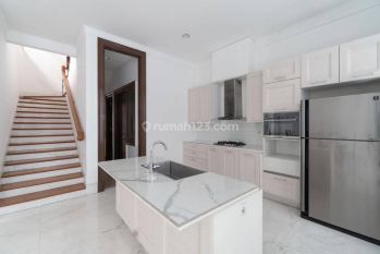 For Rent Stylish Modern Home In Prime Kemang Location