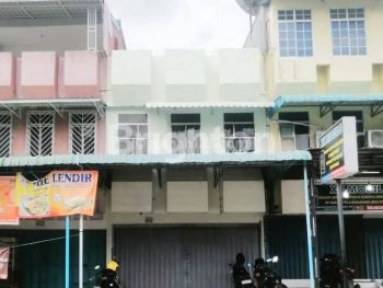 Ruko Batama Nusa Permai. Sebrang Lucky Plaza. Nagoya.