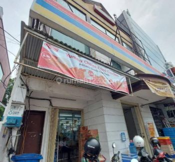 Ruko Dijual Buncit Raya, Strategis, Parkir Luas